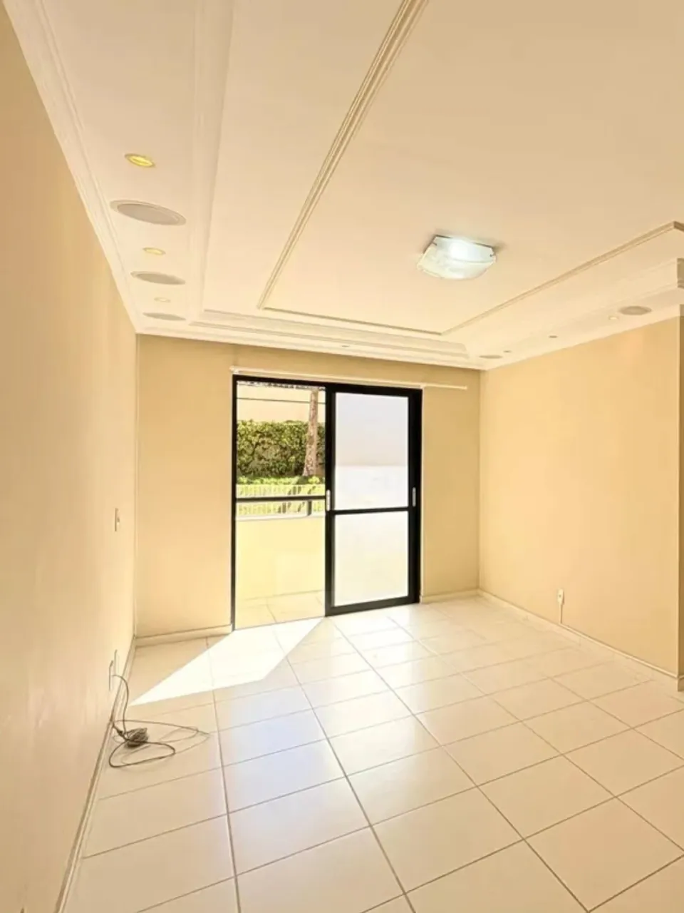 Apartamento térreo de 96 m² com 3 dormitórios no Condomínio Pasargada