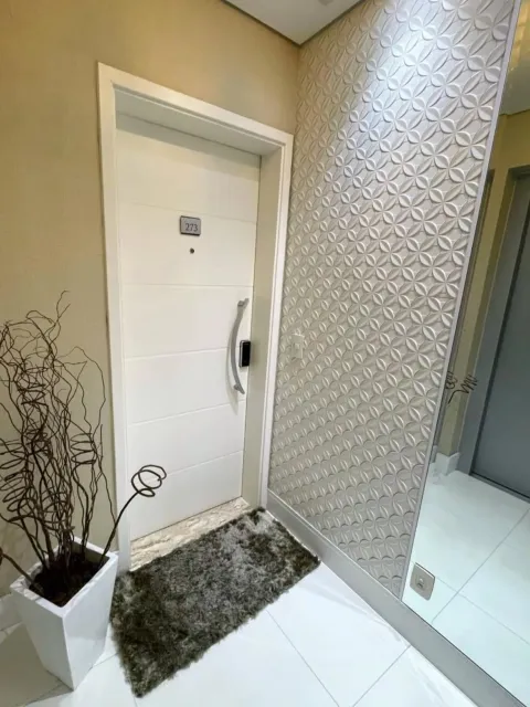 Apartamento de 132 m² com 3 suítes no 27º andar do Premiatto Residence Club