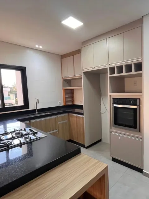 Casa térrea de 112 m² mobiliada no Condomínio Reserva da Mata