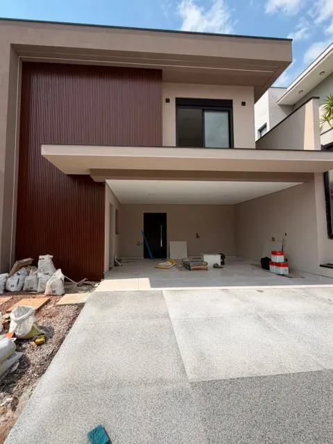 Casa nova semitérrea de 167 m² com piscina no Reserva Ermida II
