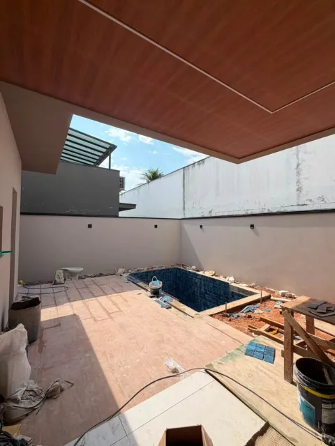 Casa nova semitérrea de 167 m² com piscina no Reserva Ermida II